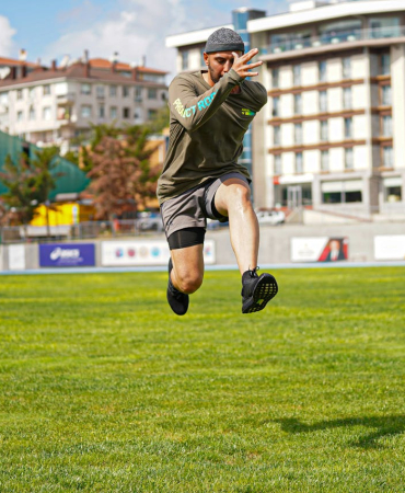 pexels-sude-dikmen-1760292791-28920743