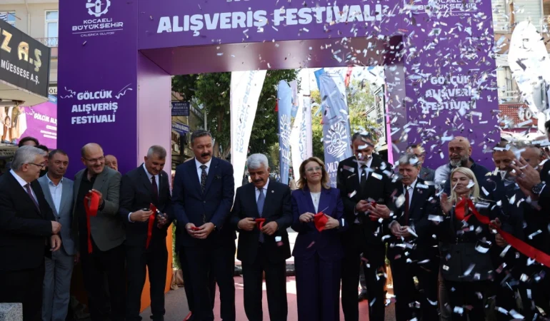 Golcuk-Alisveris-Festivali-indirimlerle-basladi-featured