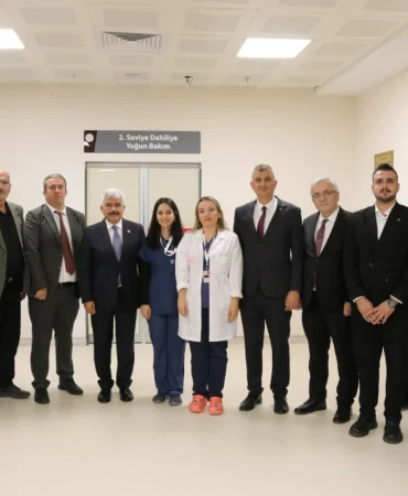 Golcuk-Devlet-Hastanesinde-12-yatakli-yogun-bakim-acildi-featured