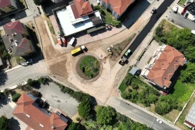 Gölcük Ergenekon Caddesi Kavşağında Çalışmalar Sürüyor