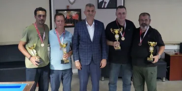 Golcuk-Zafer-Kupasi-bilardo-turnuvasinda-sampiyon-belirlendi-featured
