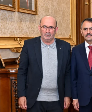 Golcuk-Ziyaret-Vakfi-Baskani-Ozturk-Vali-Aktasi-Ziyaret-Etti-featured