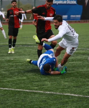 Golcukspor-Inkilap-FSK-Deplasmanindan-1-Puanla-Dondu-featured
