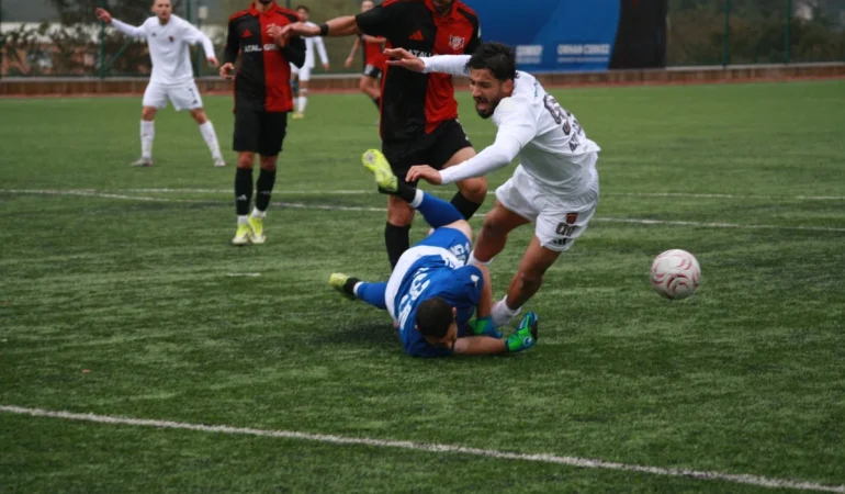 Golcukspor-Inkilap-FSK-Deplasmanindan-1-Puanla-Dondu-featured