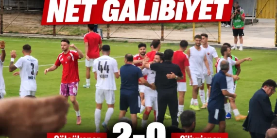 Gölcükspor kendi evinde Silivrispor’u 2-0 devirdi