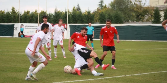 Gölcükspor kupada 3. tura yükseldi: Rakibini 2-0 yendi