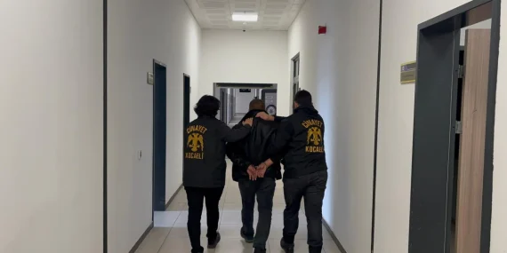 Gölcük’teki Murat Saral Cinayetinin Zanlısı A.İ.U. Tutuklandı