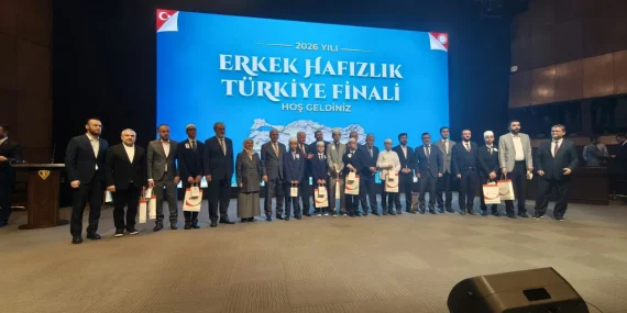 Hafız Abdullah Türkben Hafızlık Türkiye Şampiyonu Oldu