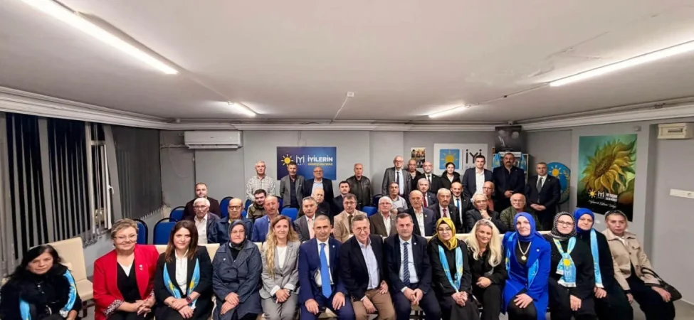 IYI-Parti-Golcuk-Ilce-Yonetimi-Yeni-Kadrosunu-Tanitti-featured
