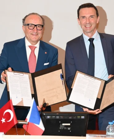 KSO-Fransa-ile-is-vizelerini-kolaylastiran-protokolu-imzaladi-featured