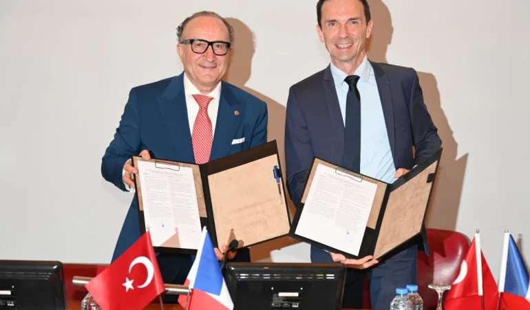 KSO-Fransa-ile-is-vizelerini-kolaylastiran-protokolu-imzaladi-featured