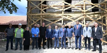 Kartepe-Derbent-Tren-Gari-restorasyonu-heyetce-incelendi-featured