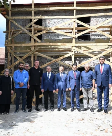 Kartepe-Derbent-Tren-Gari-restorasyonu-heyetce-incelendi-featured