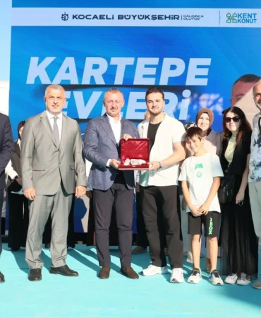 Kartepe-Kent-Konut8217ta-144-Aile-Yeni-Yuvasina-Kavustu-featured
