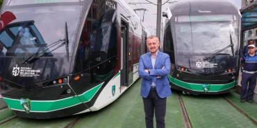 Kartepe-tramvay-hatti-acildi-Buyukakin-ilk-surusu-yapti-featured