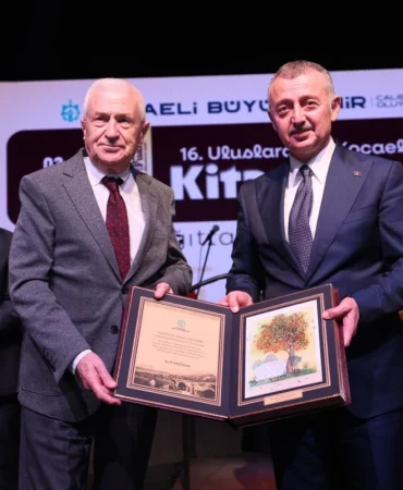 Kocaeli-Kitap-Fuari-1-Milyon-59-Bin-Ziyaretciyle-Rekor-Kirdi-featured