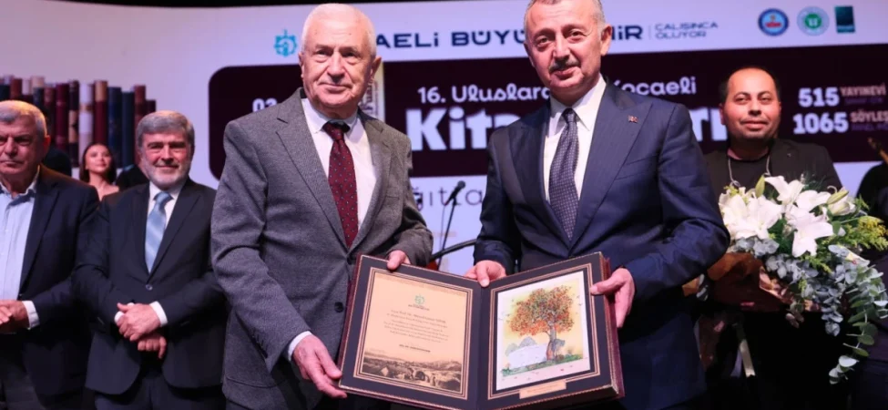 Kocaeli-Kitap-Fuari-1-Milyon-59-Bin-Ziyaretciyle-Rekor-Kirdi-featured
