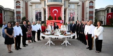 Kocaeli-Valiliginde-104.-yil-zafer-resepsiyonu-featured