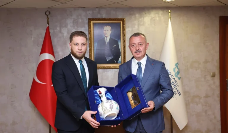 Kocaeli-belediyecilik-tecrubesini-Hama-ile-paylasiyor-featured