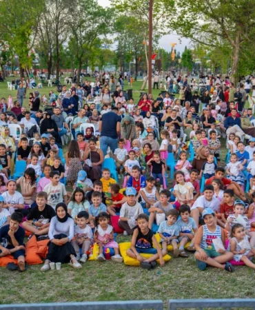 Kocaeli-yaz-etkinlikleri-binlerce-vatandasi-bir-araya-getirdi-featured