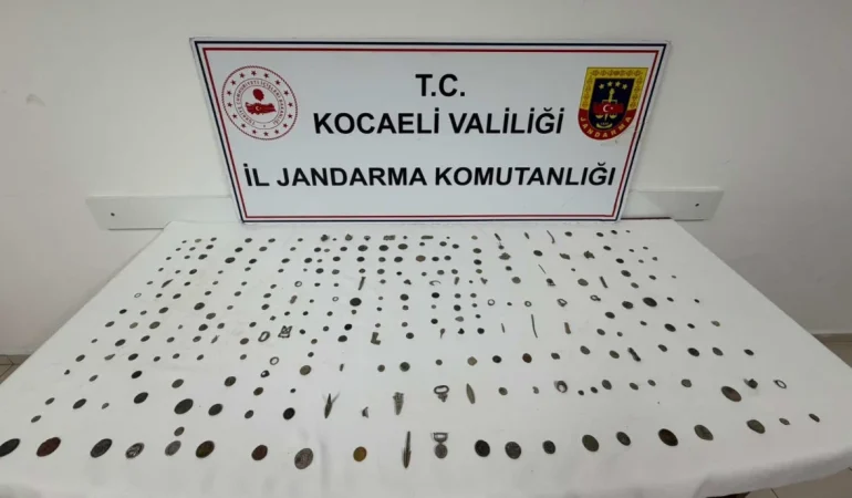 Kocaelide-511-Roma-ve-Helenistik-donemi-eseri-yakalandi-featured