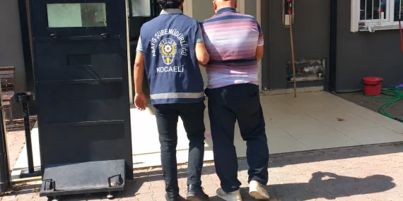 Kocaeli’de hırsızlıktan aranan M.P. yakalandı