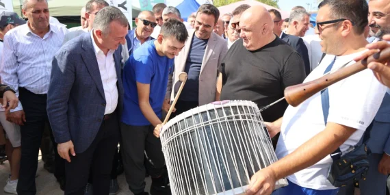 Körfez’de Kadırga Şenliği Binlerce Kişiyi Buluşturdu