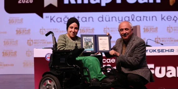Nurullah Genç Kocaeli Kitap Fuarı’nda Çanakkale’yi anlattı