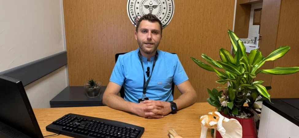 Op.-Dr.-Mehmet-Saricalioglu-Osteoporoz-ve-Kirik-Riskini-Uyardi-featured