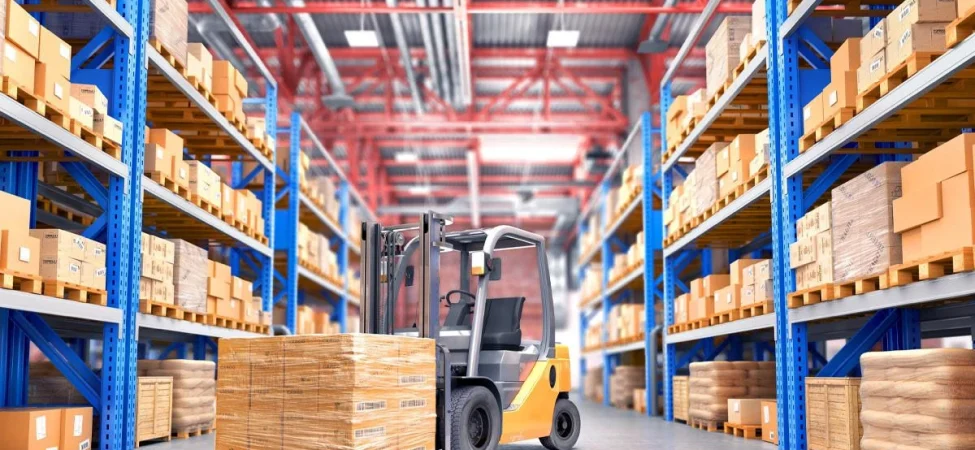 Tedarik-Zincirinde-Kesintisizligin-Sirri-Forklift-Lastikleri-featured