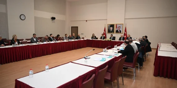 Vali İlhami Aktaş başkanlığında Kocaeli turizm planı ele alındı