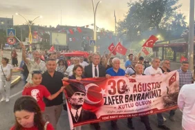 Yeni-Parti-Degirmendere8217de-Zafer-Yuruyusu-Duzenledi-featured