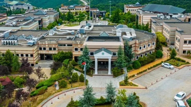 Sanayi ve Bilimin Buluşma Noktası: Kocaeli Üniversitesi