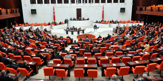 Terörsüz Türkiye Yasası TBMM Genel Kurulu’nda: Tarihi Oturum Başladı